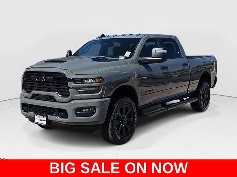 New 2026 RAM 2500 Big Horn AWD/4WD image 7