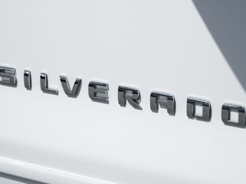 Used 2017 Chevrolet Silverado 1500 LT w/ Max Trailering Package RWD image 44