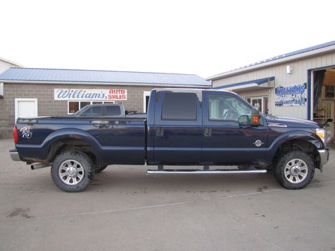 Used 2012 Ford F250 XLT image 4