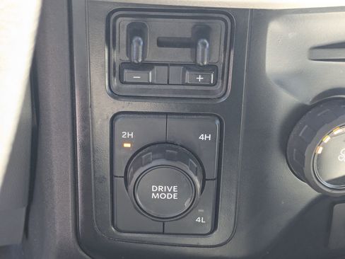 Used 2024 Ford F550 4x4 Crew Cab Super Duty image 22