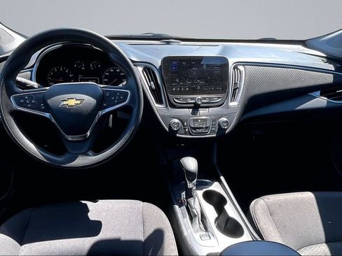 Used 2024 Chevrolet Malibu LS FWD image 10