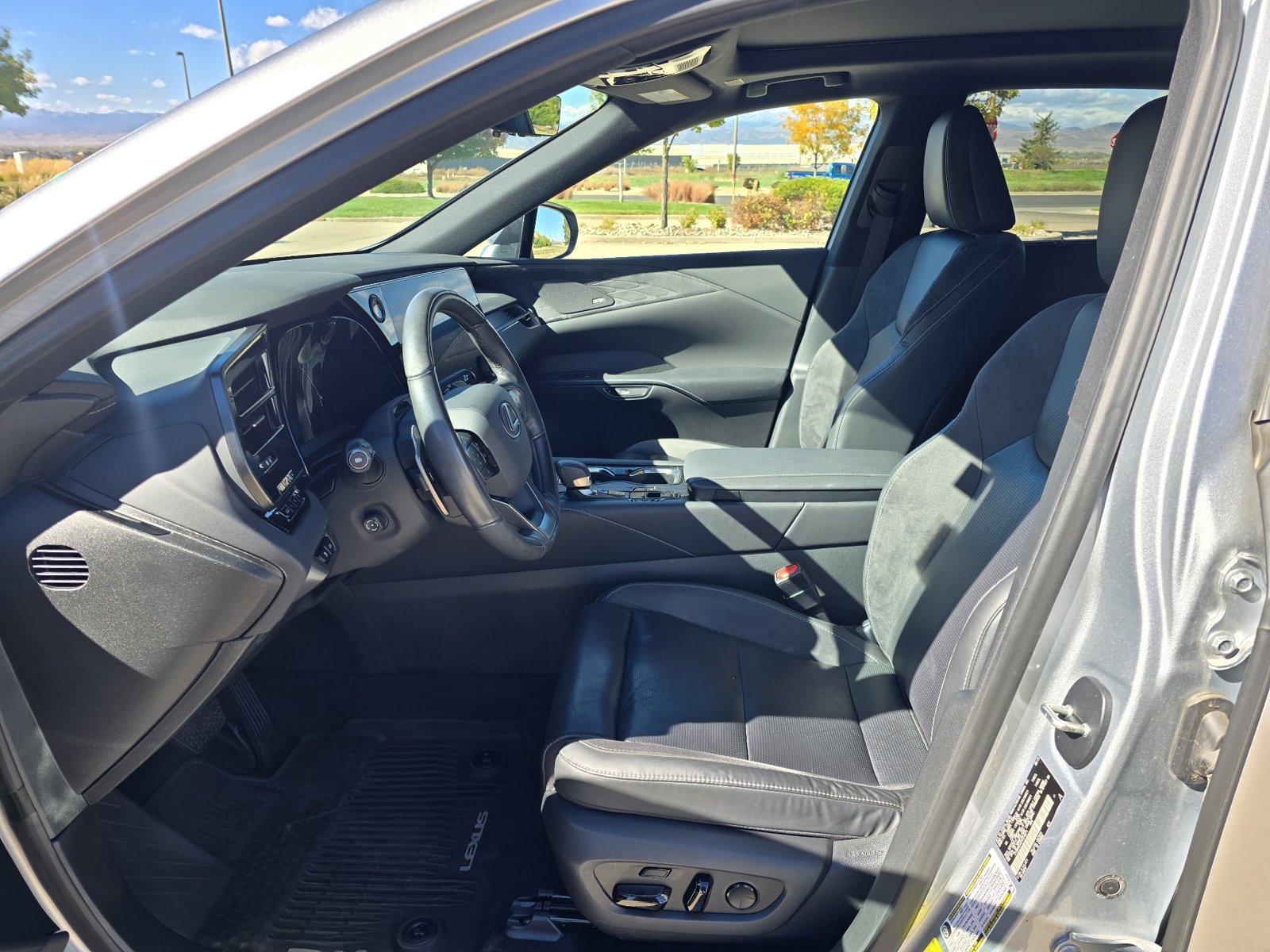 Used 2023 Lexus RX 350 AWD w/ Cold Area Package image 12