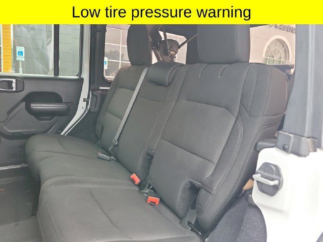 Used 2018 Jeep Wrangler Unlimited Sport S AWD/4WD image 26