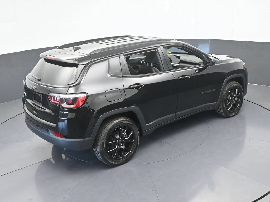 New 2026 Jeep Compass Latitude AWD/4WD image 46