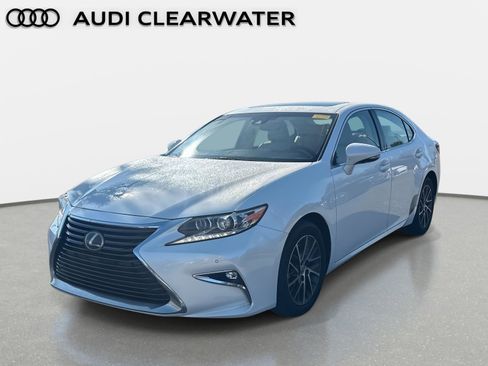 Used 2016 Lexus ES 350 w/ Luxury Package w/Wood Trim image 1