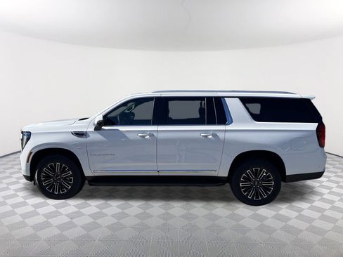 New 2026 GMC Yukon XL Elevation image 9