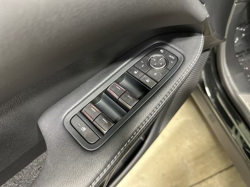 Used 2025 Lexus RX 350 AWD w/ Convenience Package image 16
