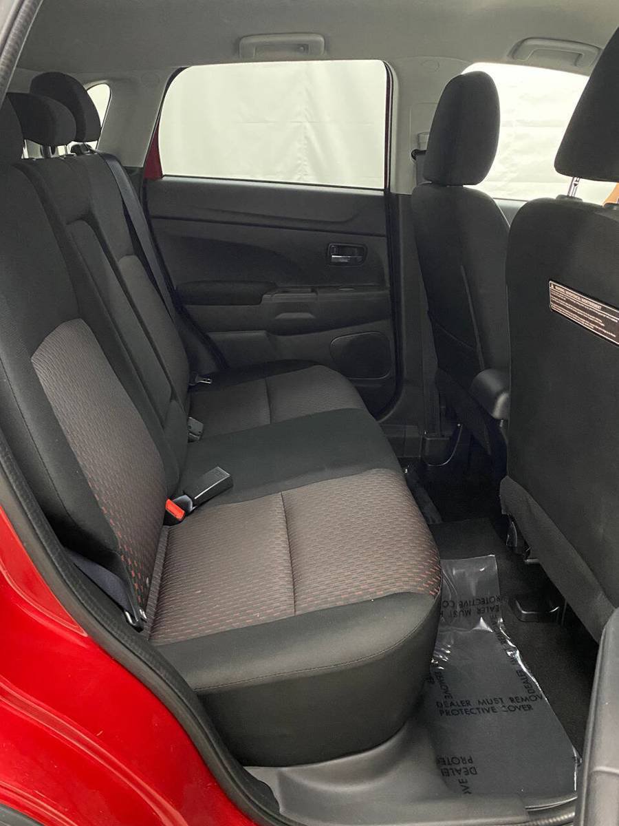 Used 2017 Mitsubishi Outlander Sport ES FWD image 12