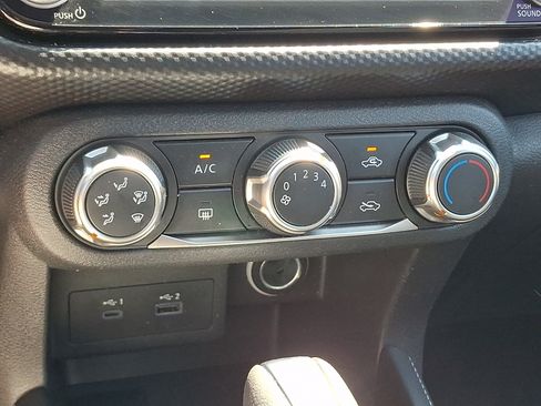 Certified 2024 Nissan Kicks SV FWD image 17
