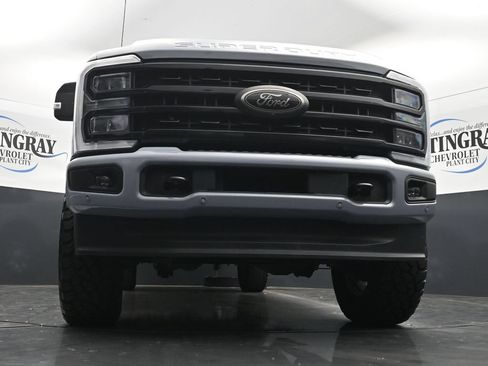 Used 2024 Ford F250 Lariat w/ Lariat Ultimate Package AWD/4WD image 27