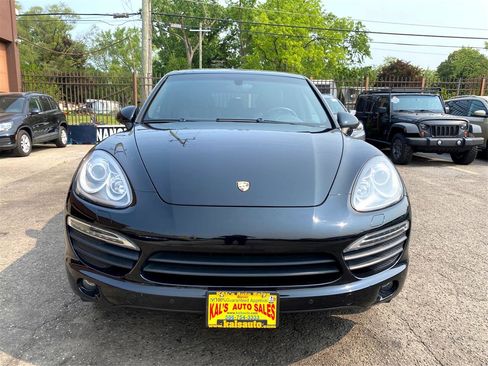Used 2014 Porsche Cayenne S w/ Comfort Plus Package image 14
