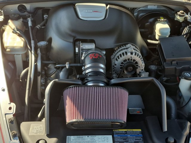 Used 2005 Chevrolet SSR w/ Preferred Equipment Group RWD image 17