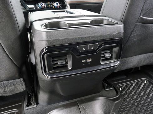 Used 2022 GMC Sierra 1500 AT4 w/ AT4 Premium Package image 21