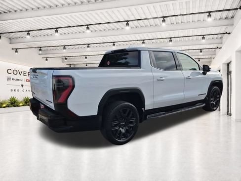 New 2026 GMC Sierra EV Elevation w/ LPO, Elevation Dark Package AWD/4WD image 11