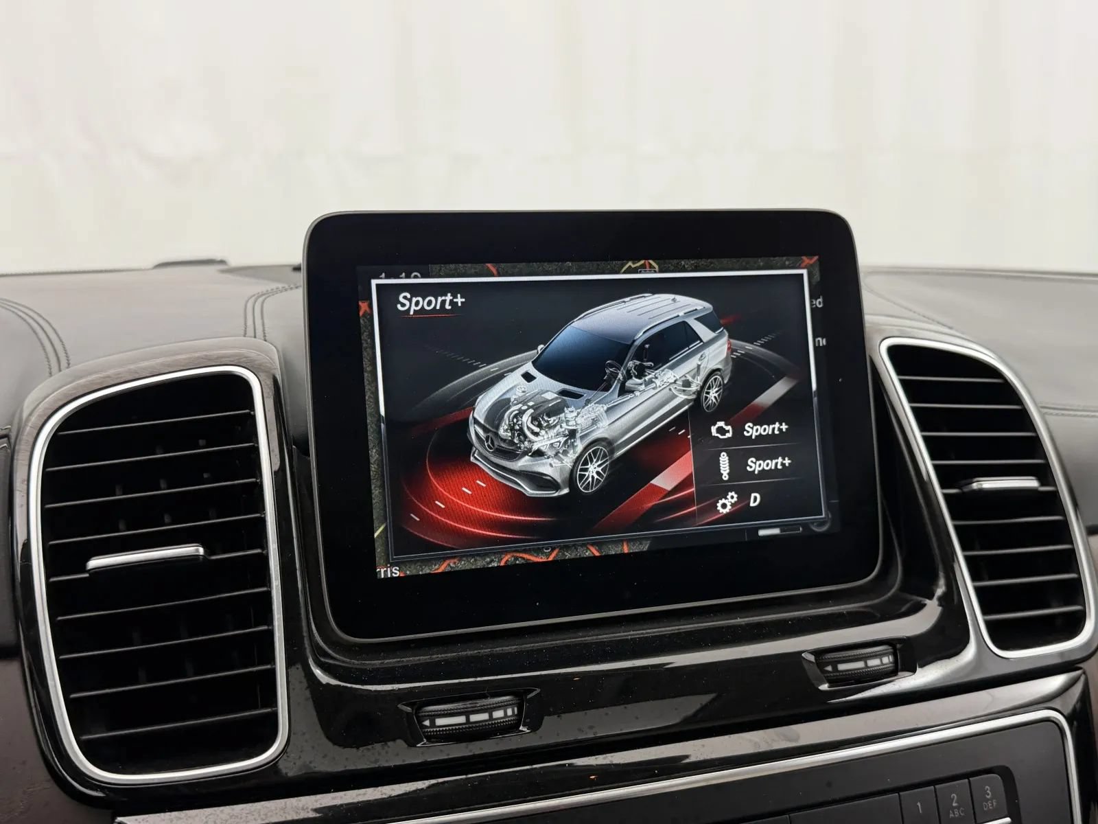 Used 2018 Mercedes-Benz GLE 63 AMG S image 25