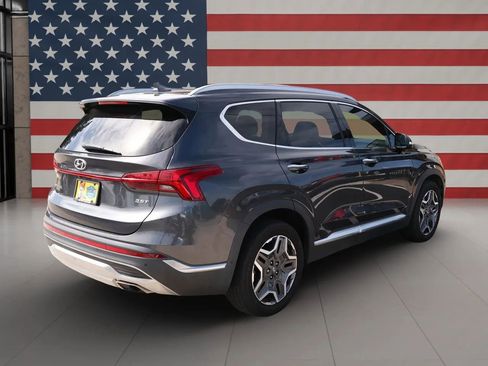 Used 2021 Hyundai Santa Fe Limited w/ Cargo Package image 6