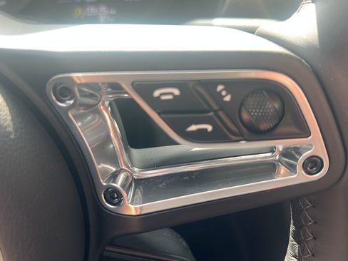 Certified 2025 Porsche 718 Cayman S RWD image 32