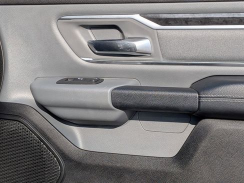 Used 2019 RAM 1500 Big Horn image 30