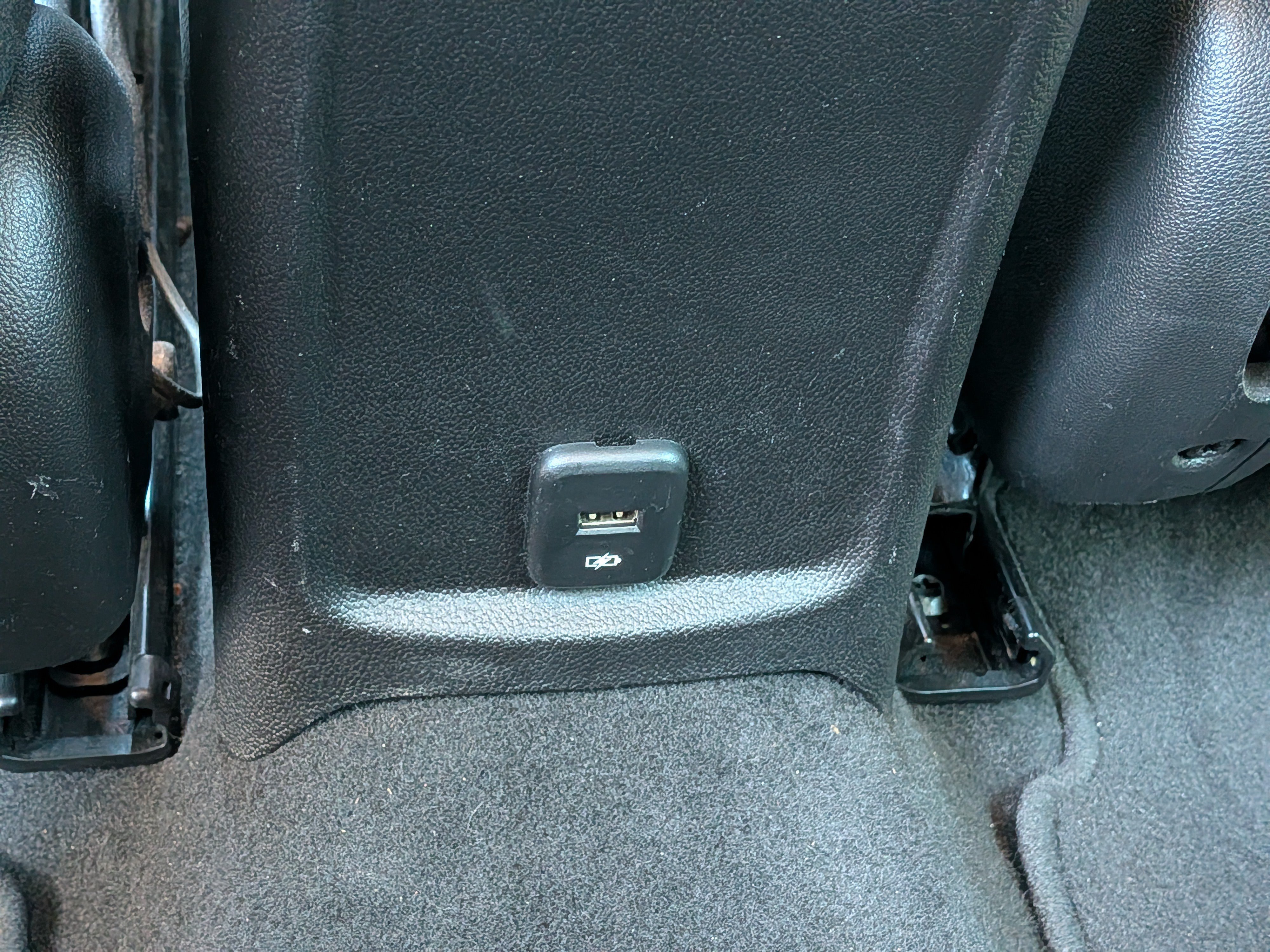 Used 2018 Chevrolet Cruze LT w/ Convenience Package FWD image 15