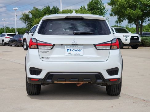 Used 2020 Mitsubishi Outlander Sport ES FWD image 6