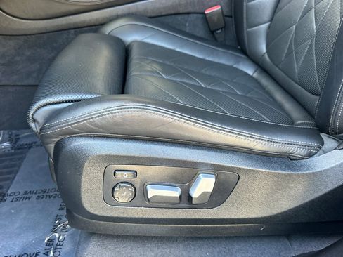 Used 2023 BMW X5 xDrive40i w/ Premium Package image 13