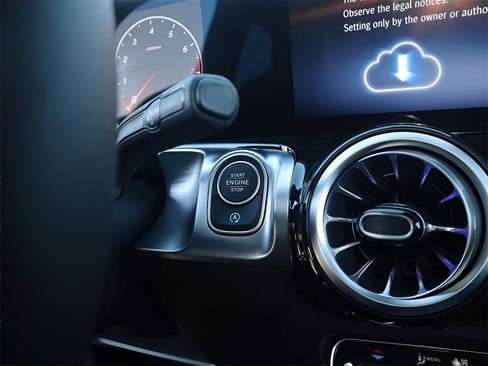 New 2026 Mercedes-Benz GLB 250 4MATIC image 48