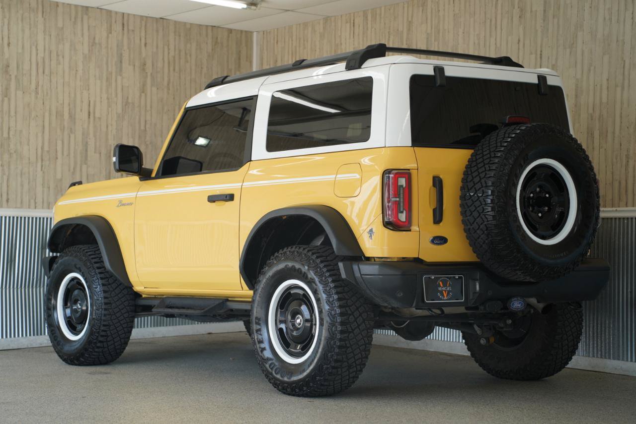 Used 2024 Ford Bronco Heritage Edition AWD/4WD image 7