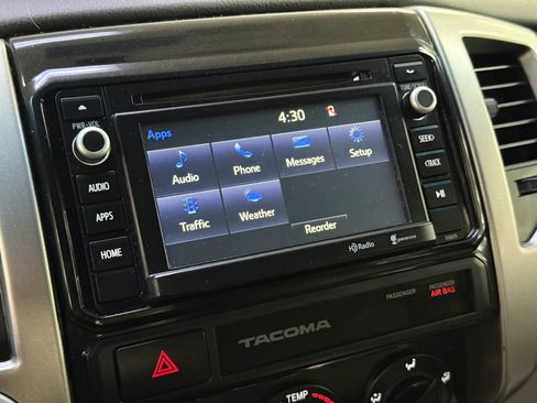 Used 2015 Toyota Tacoma 4x4 Access Cab w/ SR5 Package image 29