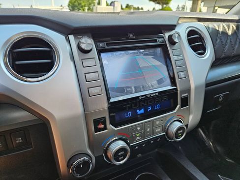 Used 2015 Toyota Tundra Platinum AWD/4WD image 28