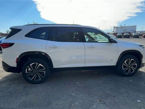 New 2026 Buick Enclave Sport Touring w/ Super Cruise Package image 9