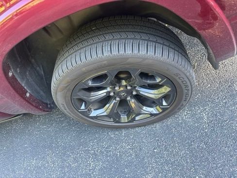 Used 2022 RAM 1500 Limited AWD/4WD image 18