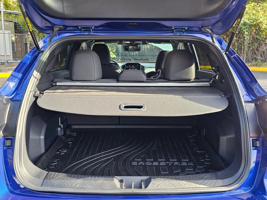 Used 2025 Subaru Crosstrek 2.5i Sport w/ Crosstrek Mirror Package AWD/4WD image 14