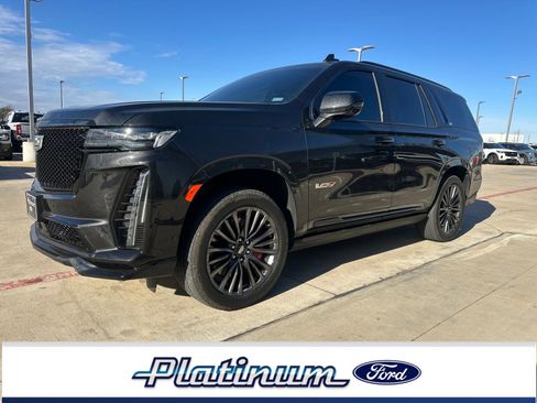 Used 2024 Cadillac Escalade V w/ LPO, Floor Liner Package image 1