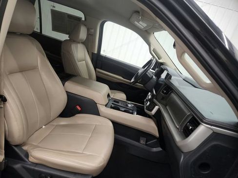 Used 2023 Ford Expedition Max XLT RWD image 30
