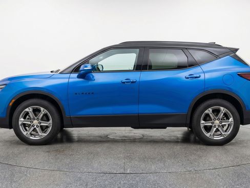 Used 2025 Chevrolet Blazer LT image 5