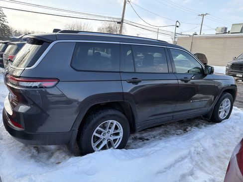 Used 2022 Jeep Grand Cherokee L Laredo w/ Luxury Tech Group I image 5