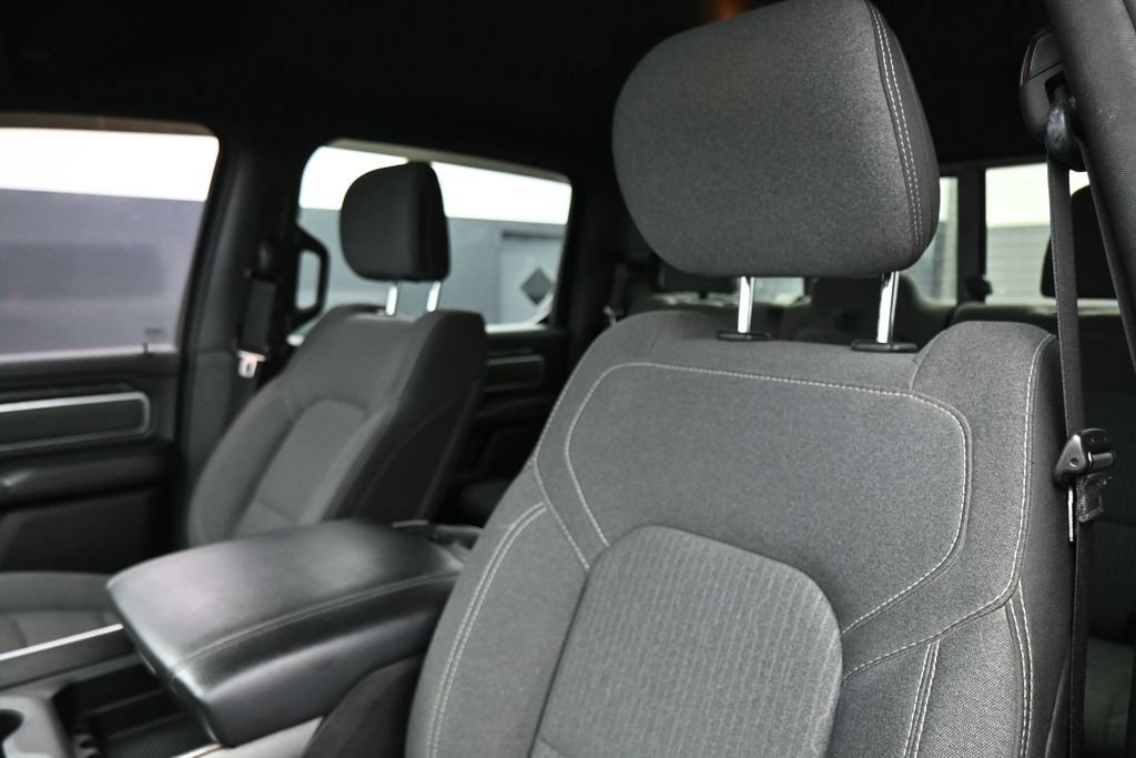 Used 2019 RAM 1500 Big Horn AWD/4WD image 13