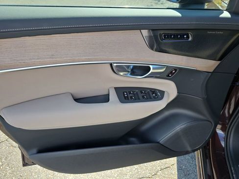 New 2026 Volvo XC90 B5 Plus w/ Protection Package Premier image 11