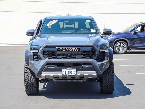 Used 2024 Toyota Tacoma 4x4 Double Cab Hybrid image 2