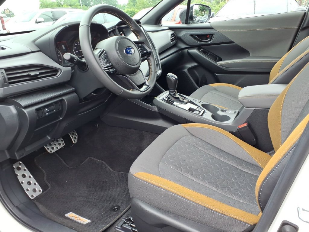 Used 2025 Subaru Crosstrek 2.5i Sport w/ Crosstrek Mirror Package AWD/4WD image 13