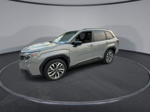 Certified 2025 Subaru Forester Touring AWD/4WD image 4