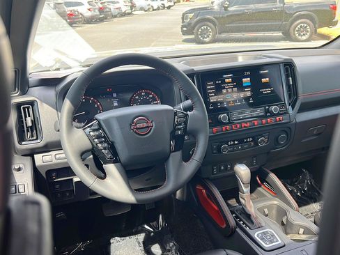 New 2026 Nissan Frontier PRO-4X w/ Pro Premium Package image 18