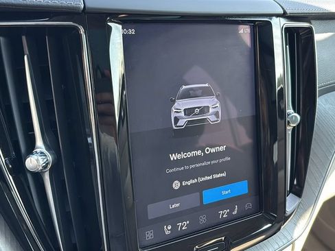 Certified 2025 Volvo XC60 B5 Ultra AWD/4WD image 19