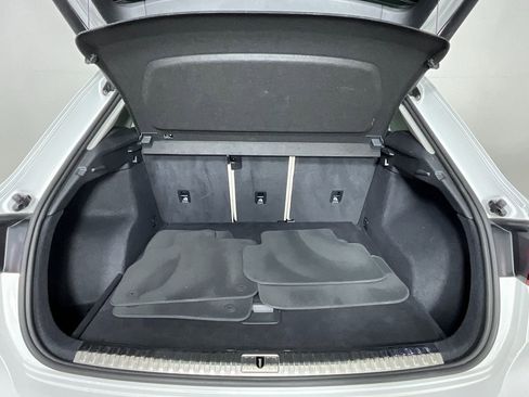 Used 2020 Audi Q3 2.0T Premium w/ Convenience Package image 27