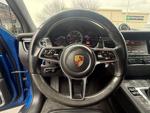 Used 2015 Porsche Macan Turbo image 14