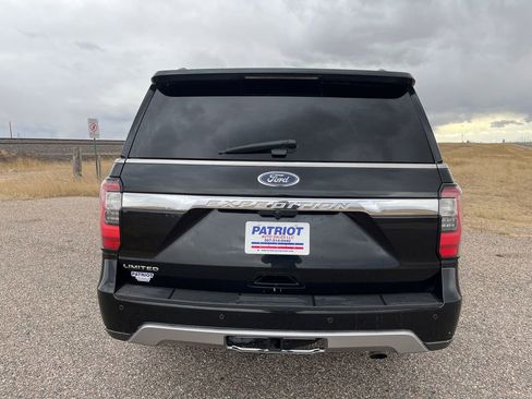 Used 2018 Ford Expedition Limited image 4