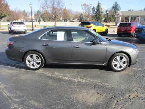 Used 2011 Saab 9-5 Turbo4 Premium image 4