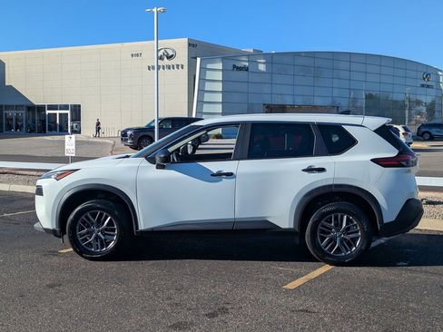 Certified 2023 Nissan Rogue S image 3