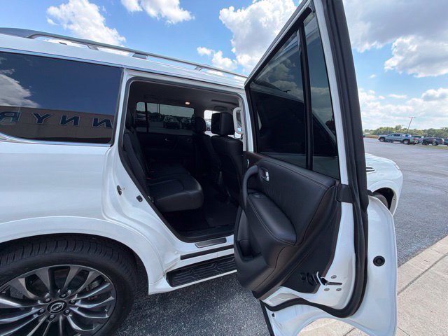 Used 2023 Nissan Armada Platinum w/ Cargo Package AWD/4WD image 22