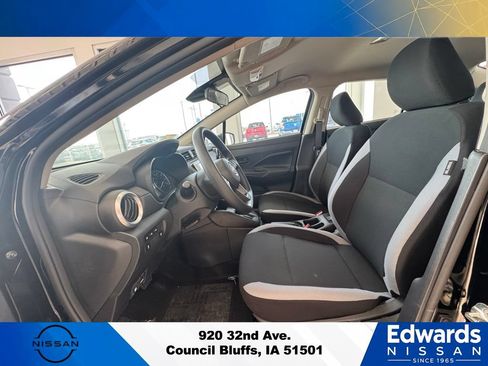 New 2025 Nissan Versa S w/ Trunk Package FWD image 19